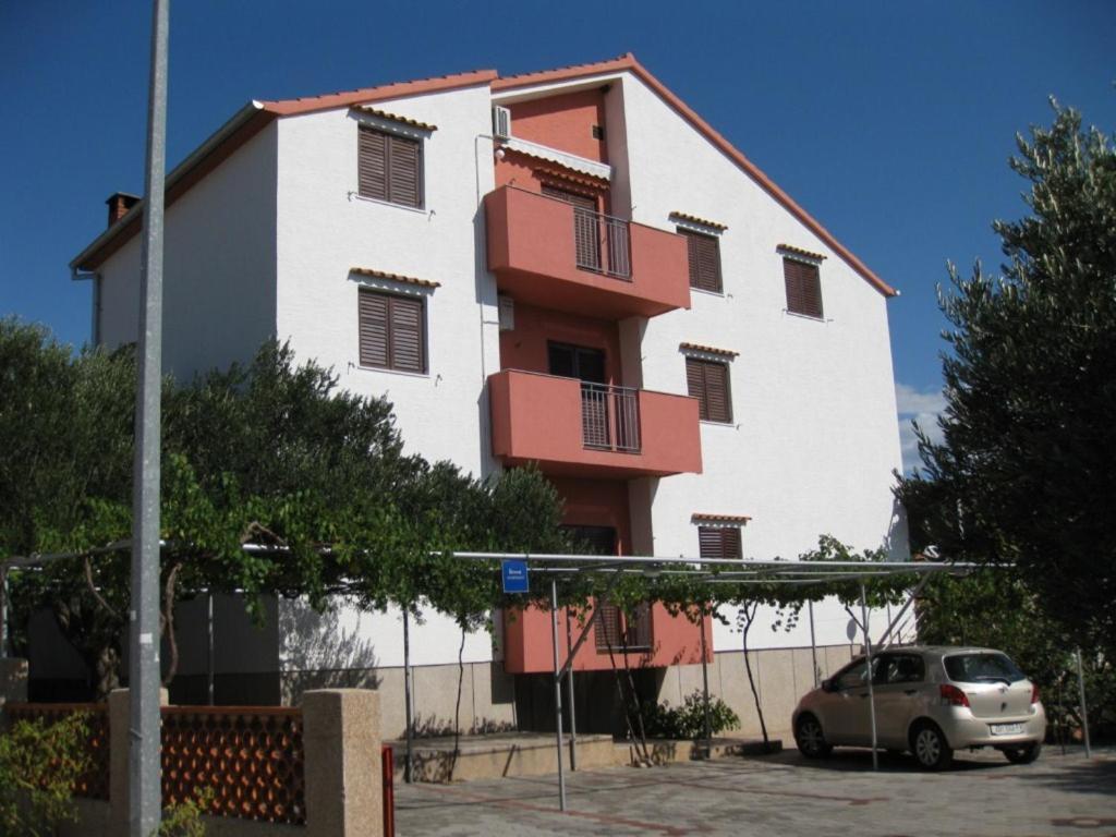 Apartments Martina Primosten Luaran gambar