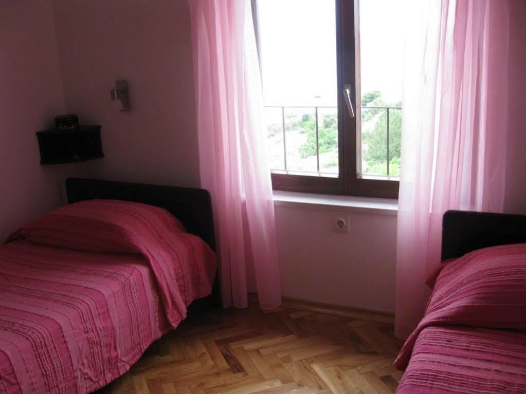 Apartments Martina Primosten Luaran gambar